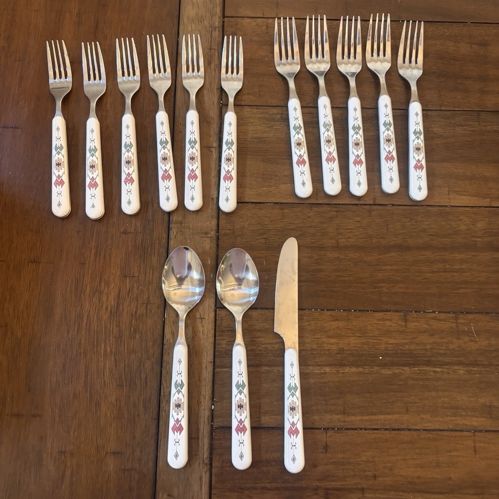Studio Nova Flatware Aztec Southwestern White Handle Stainless Steel 14 Pc Lot